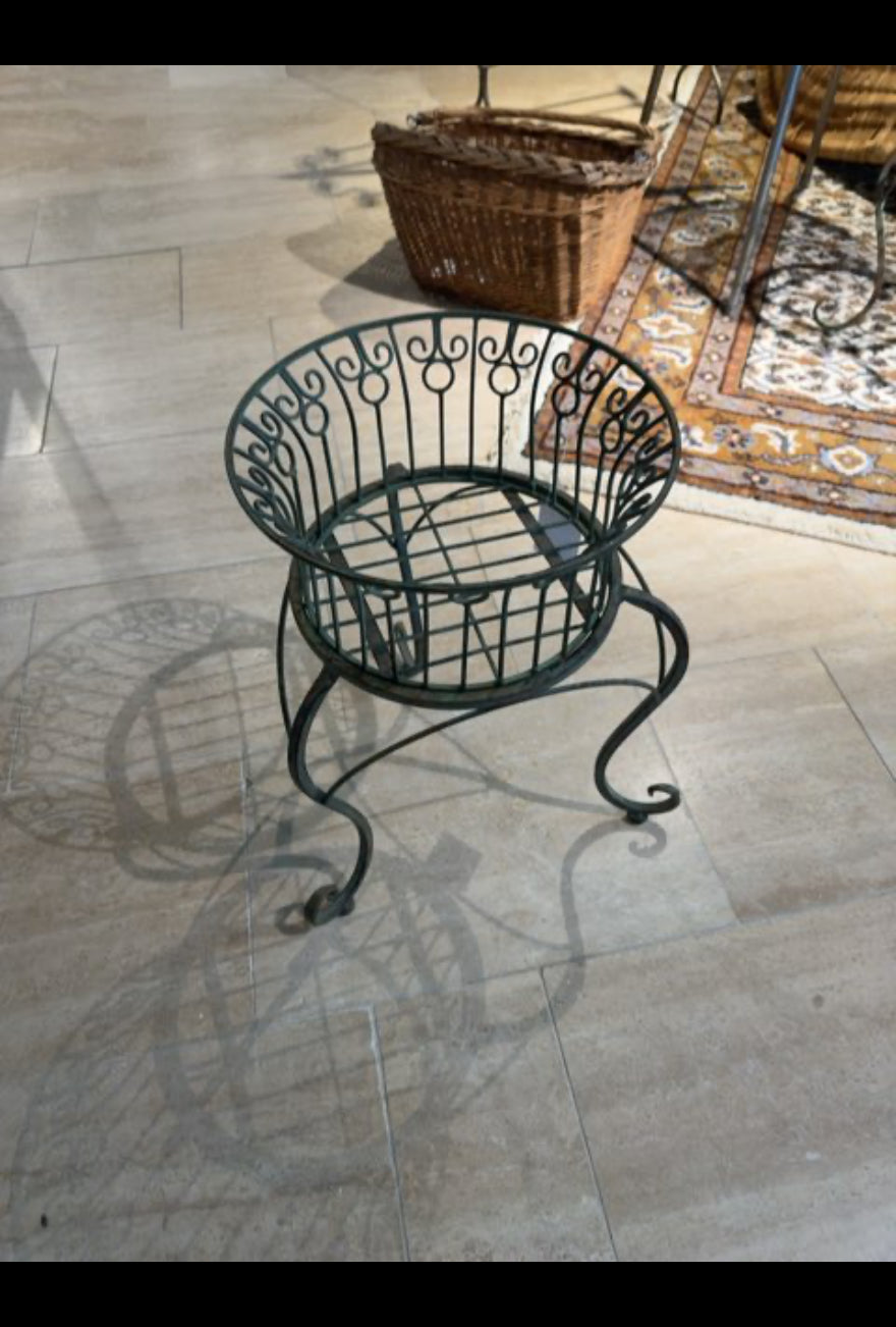 Planteholder i metal